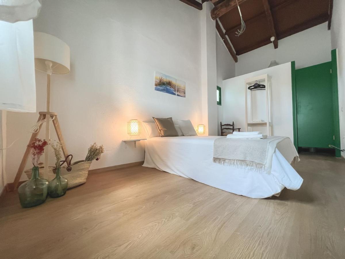Masia Blanca Deltebre Buitenkant foto
