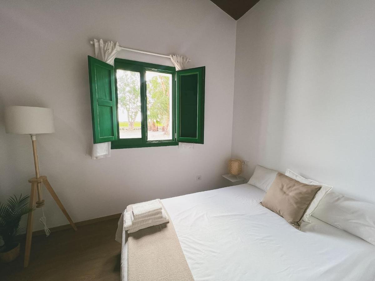 Masia Blanca Deltebre Buitenkant foto
